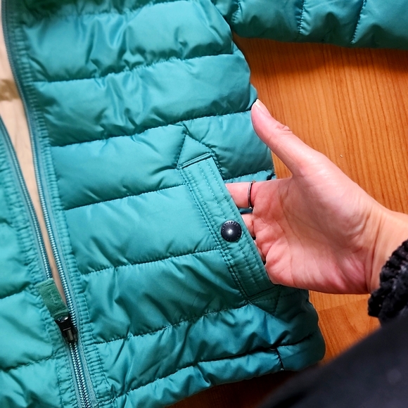 Brand New No Tag GAP Boys Thick Double sided Jacket (4 years old) - Picture 5 of 8